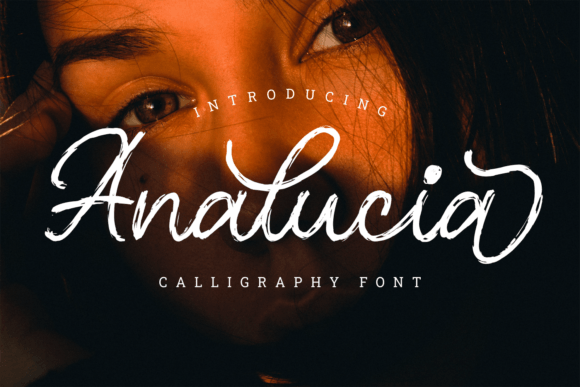 Analucia Font: Elegant Script for Digital Marketing